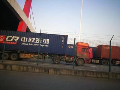 貨物運輸與貨運代理 現(xiàn)代物流體系的協(xié)同紐帶